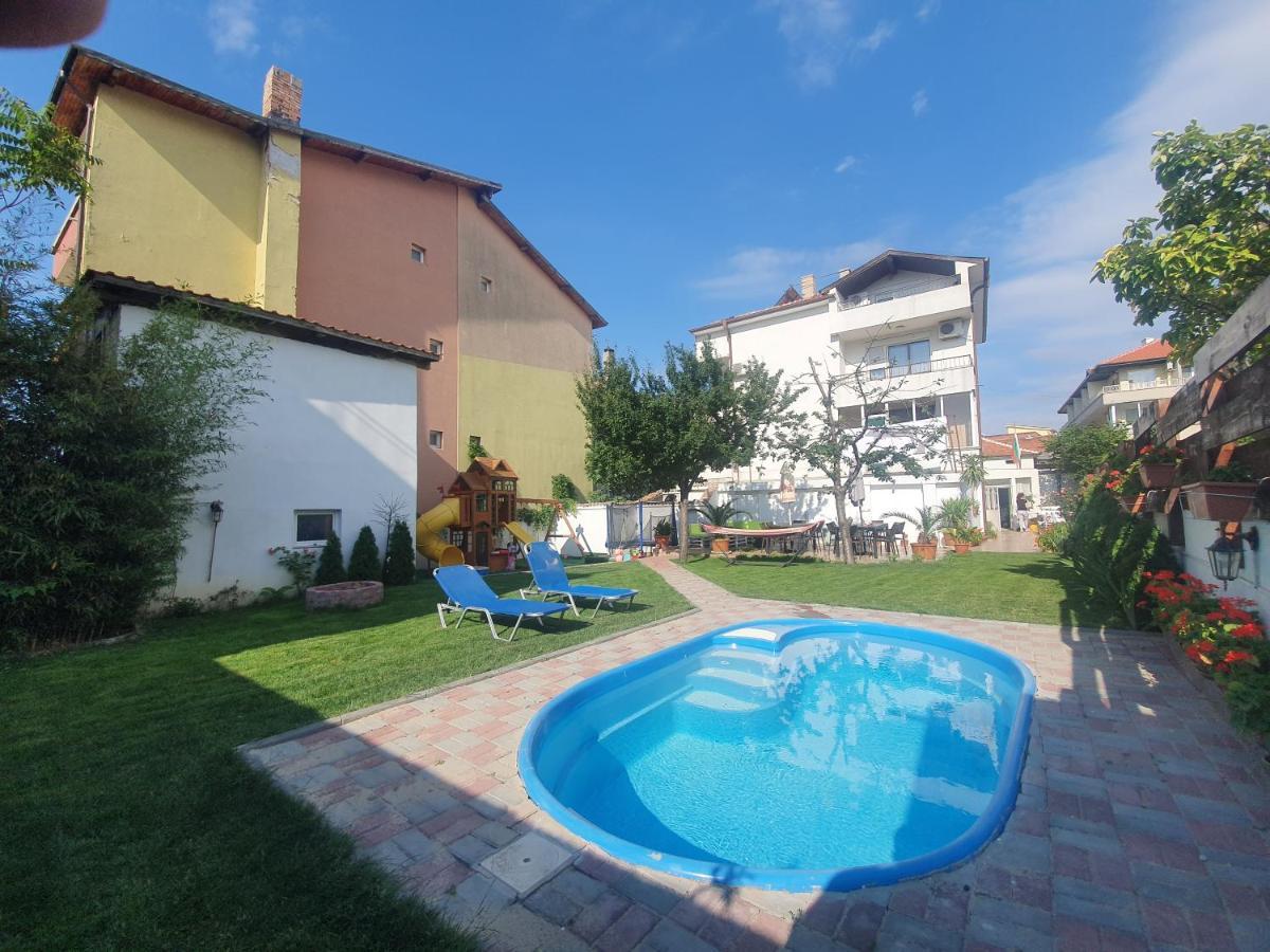 Cherry Garden Apartments Sveti Vlas Exterior foto